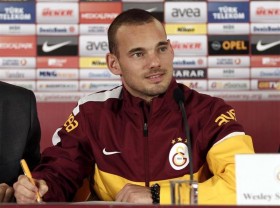 Sneijder set to rest for Super Lig tie